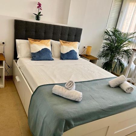 Small Apartament By The Sea Málaga Dış mekan fotoğraf